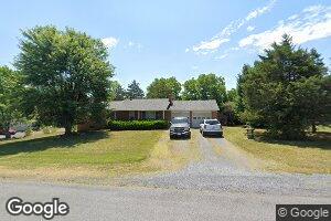 118 Virginia Dr, Stephens City, VA 22655