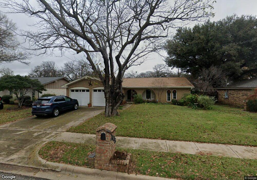 2108 Mountainview Dr, Hurst, TX 76054 - photo 1