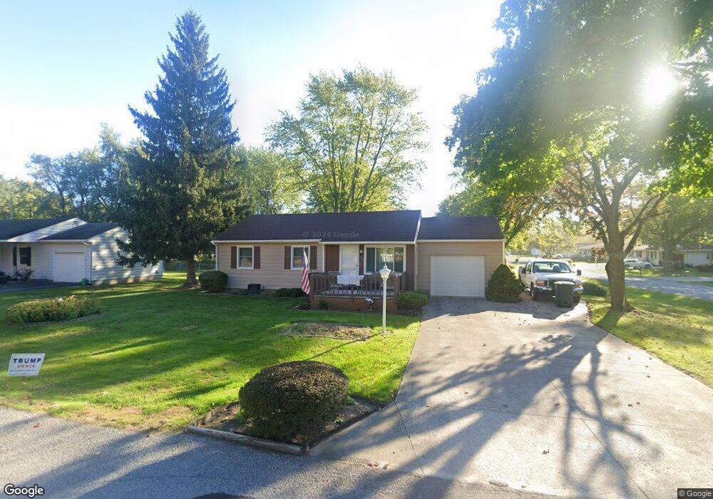 1545 Southwood Dr, Lima, OH 45805 - photo 1