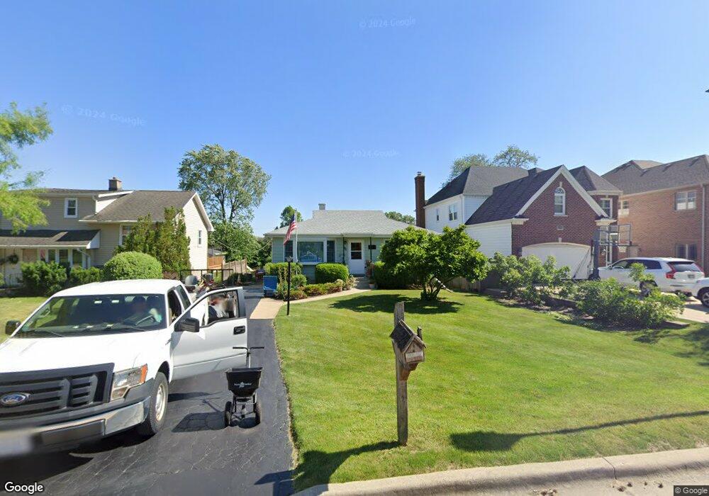 558 W Lorraine Ave, Elmhurst, IL 60126 - photo 1