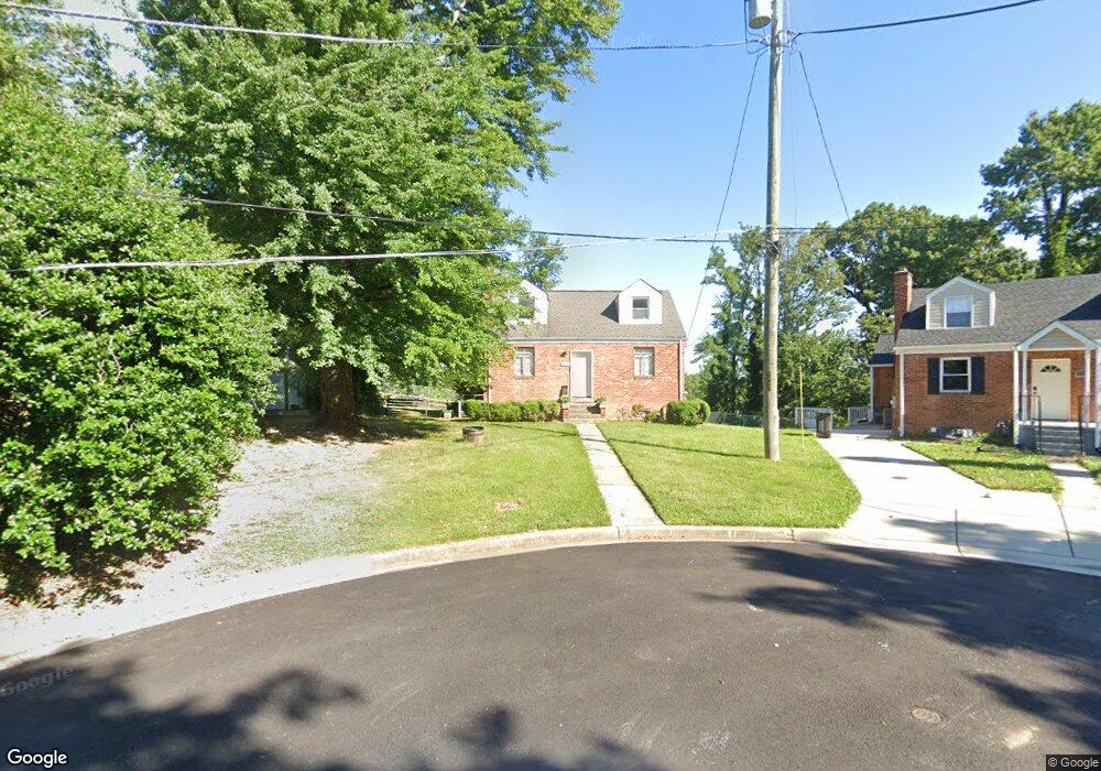 1602 Woodhill Ct, Hyattsville, MD 20785 - photo 1