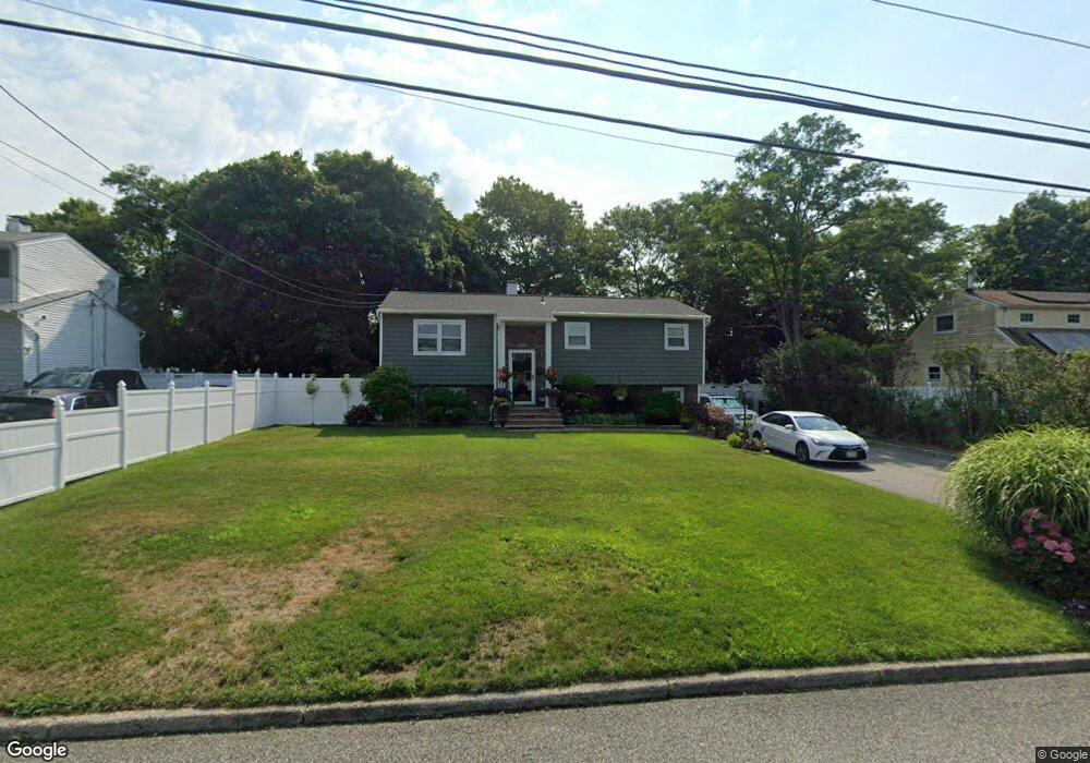 3011 New London Ave, Medford, NY 11763 - photo 1