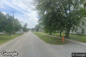 435 W Madison St, Winthrop, IA 50682