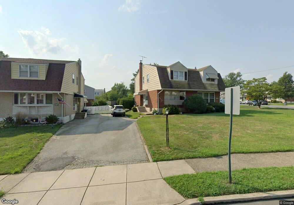 1403 Conway Dr, Swarthmore, PA 19081 - photo 1