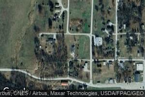 305 W James St, Lucas, IA 50151