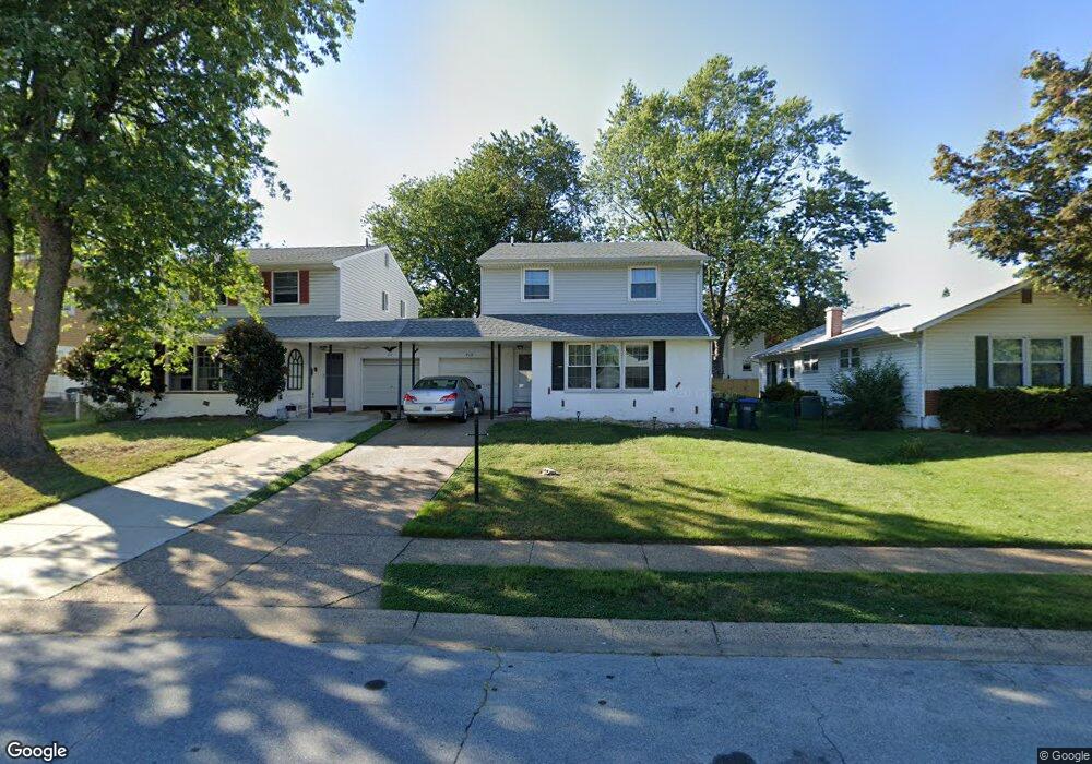 719 W Birchtree Ln, Claymont, DE 19703 - photo 1