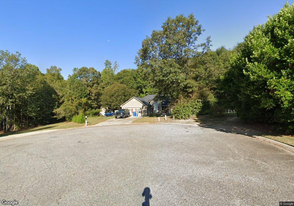 1033 Coveview Cir, Hoschton, GA 30548 - photo 1