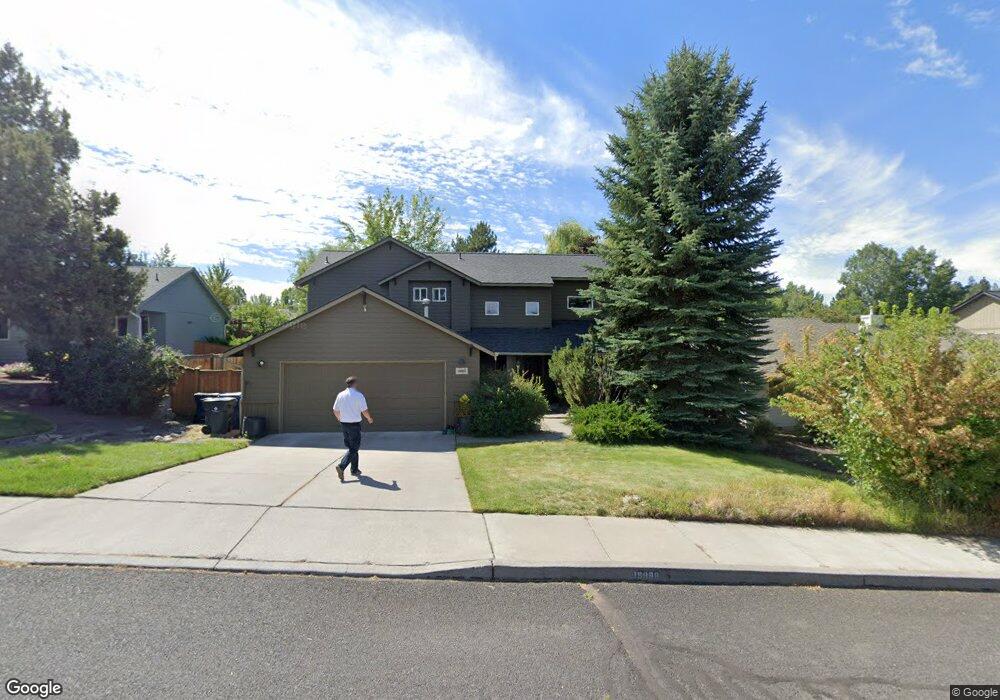 19999 Rock Bluff Cir, Bend, OR 97702 - photo 1