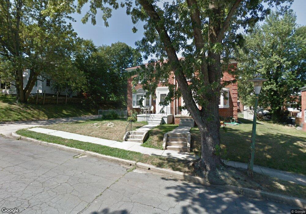 724 Milyer Ln, Baltimore, MD 21229 - photo 1