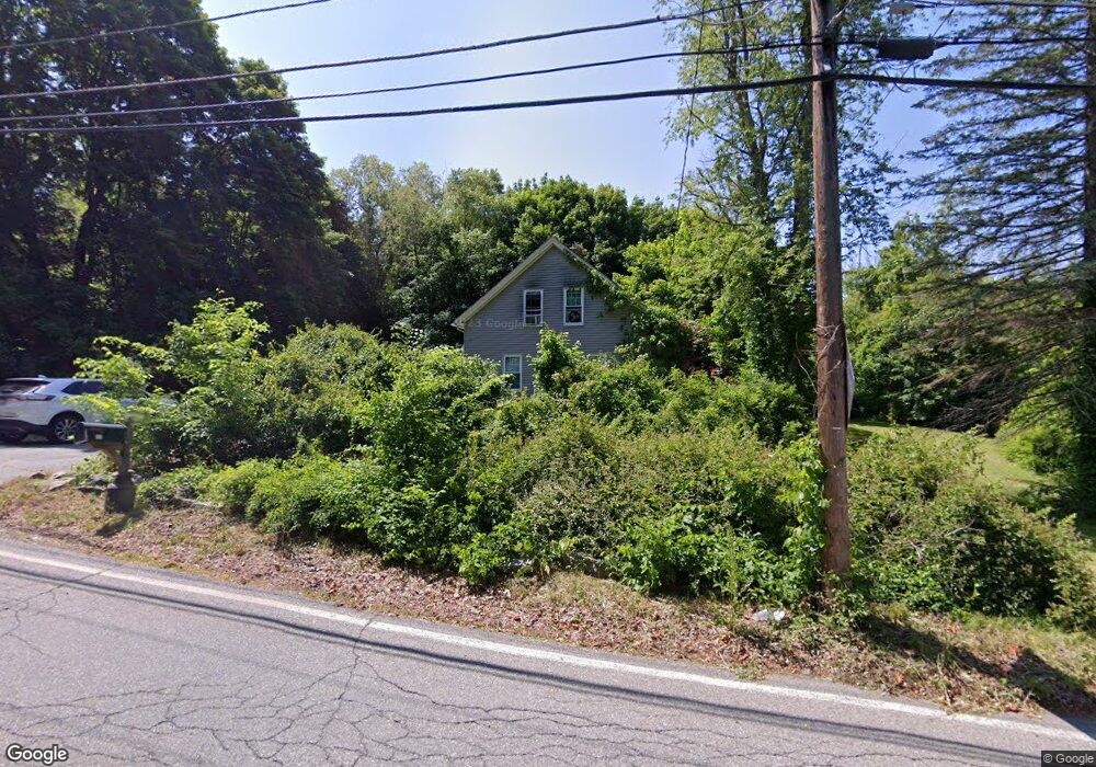 13 Bacon St, Uxbridge, MA 01569 - photo 1