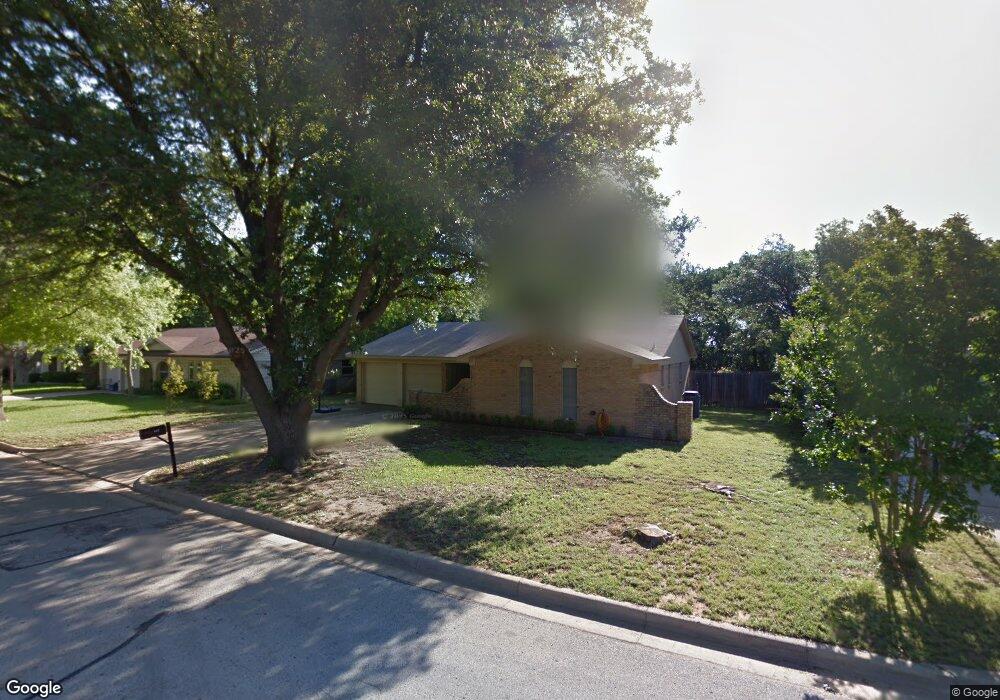 808 Warwick St, Bedford, TX 76022 - photo 1