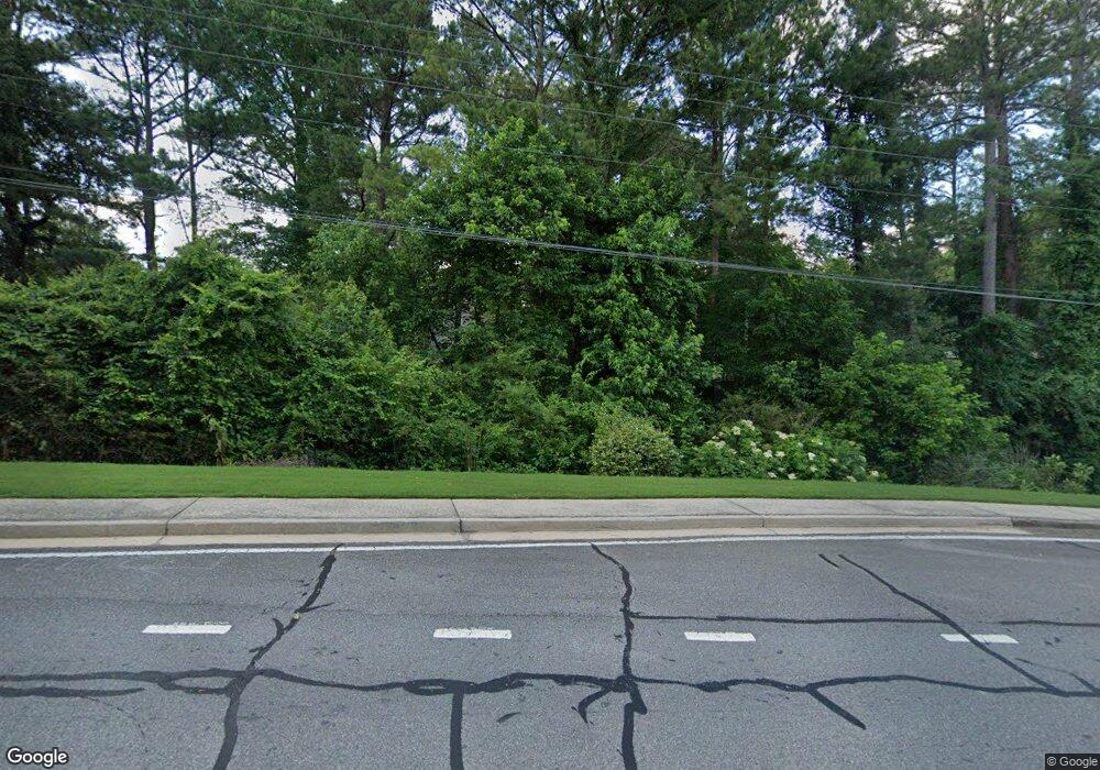 5096 Overlook Dr NE, Roswell, GA 30075 - photo 1