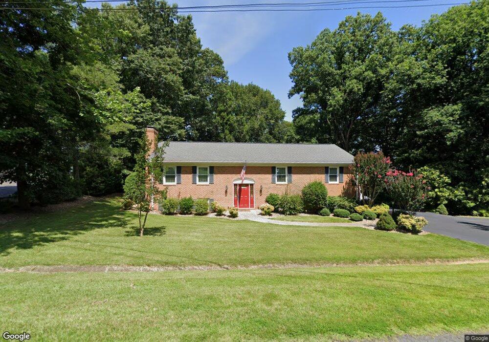 3509 W Monacan Dr, Charlottesville, VA 22901 - photo 1