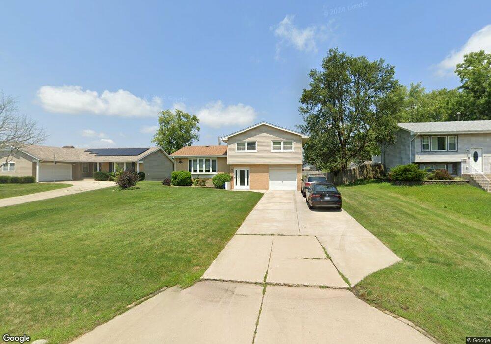 4770 Flossmoor Rd, Country Club Hills, IL 60478 - photo 1