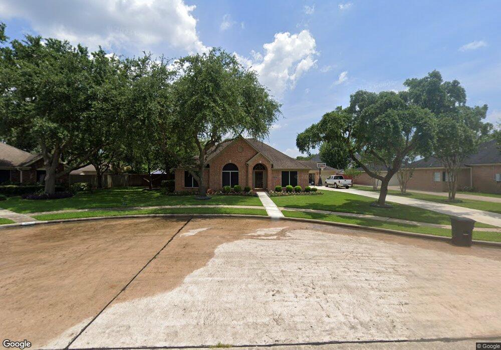 1103 Red Wing Dr, Friendswood, TX 77546 - photo 1