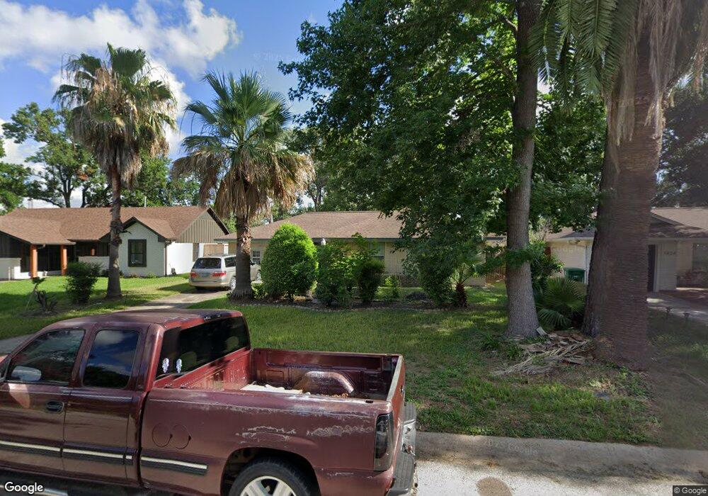 1702 Ansbury Dr, Houston, TX 77018 - photo 1