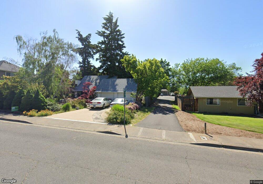 1279 Gardendale Ave, Medford, OR 97504 - photo 1