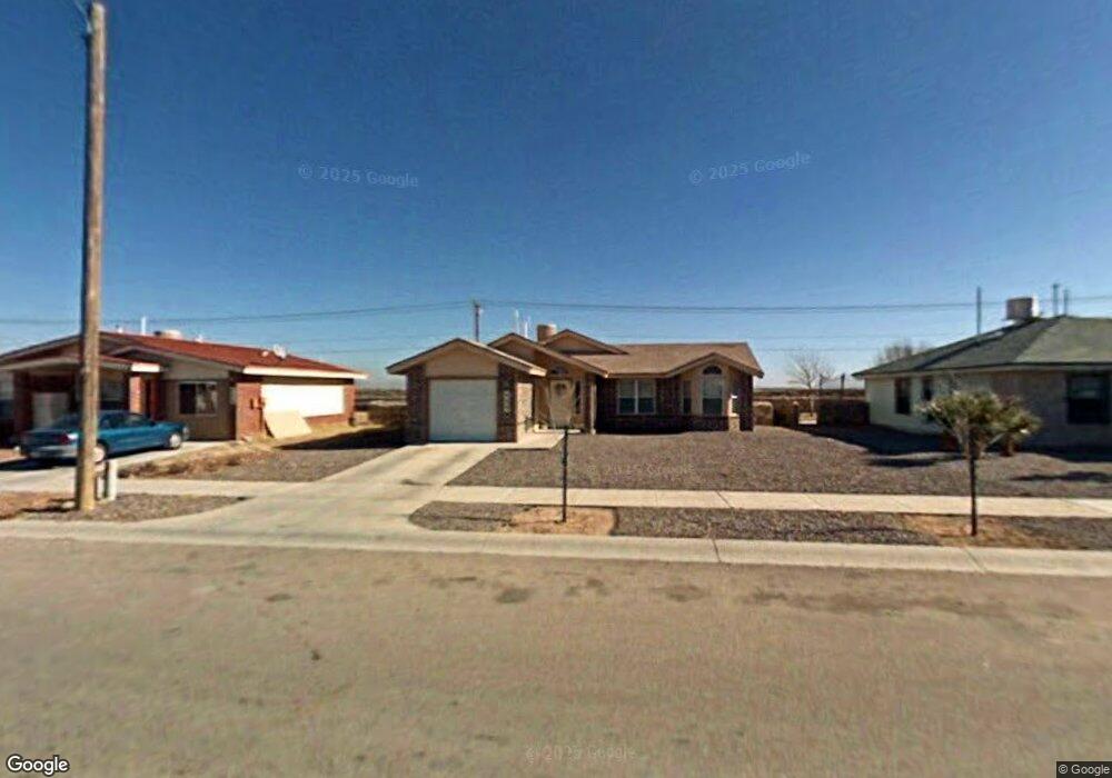 436 Tierra Linda Dr, Horizon City, TX 79928 - photo 1