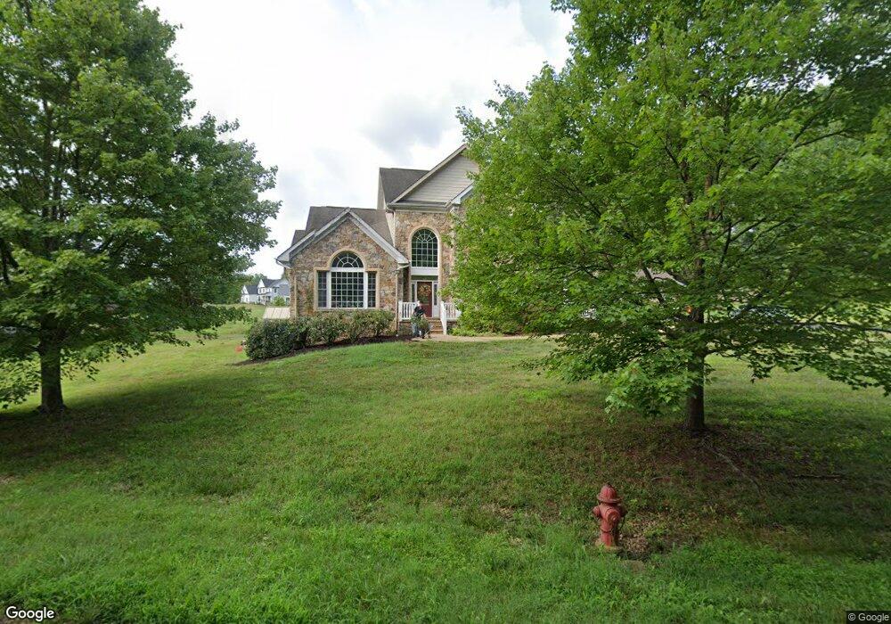 5417 Mongoose Ct, Warrenton, VA 20187 - photo 1