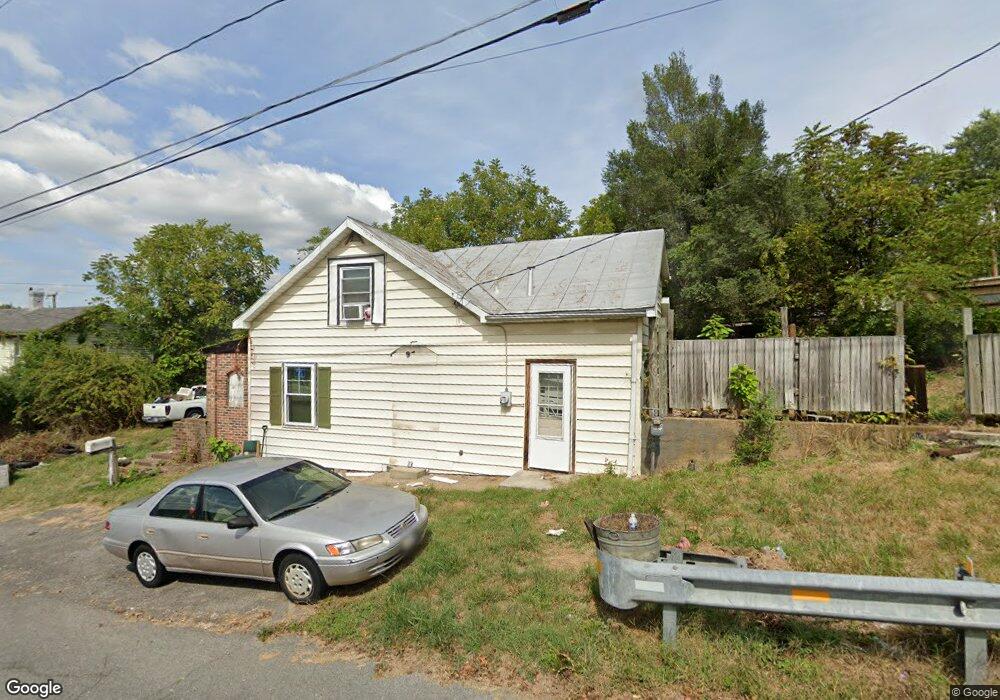 901 7th St, Waynesboro, VA 22980 - photo 1