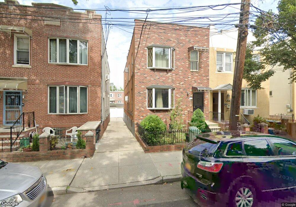 2452 24th St, Astoria, NY 11102 - photo 1