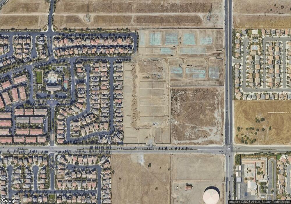 5629 Kate Way unit 8, Fontana, CA 92336 - photo 1