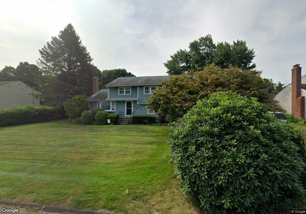 126 Fernwood Dr, Rocky Hill, CT 06067 - photo 1