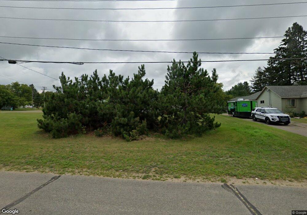 710 3rd St E, Park Rapids, MN 56470 - photo 1