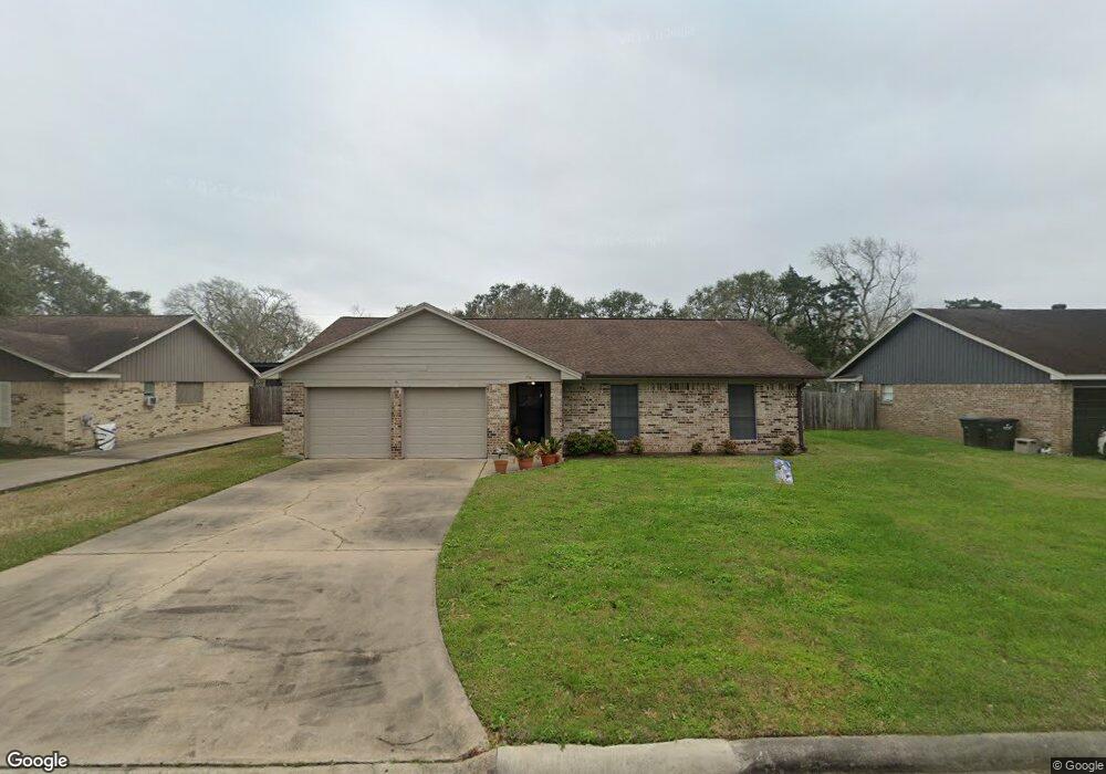1837 Parkcrest St, Alvin, TX 77511 - photo 1