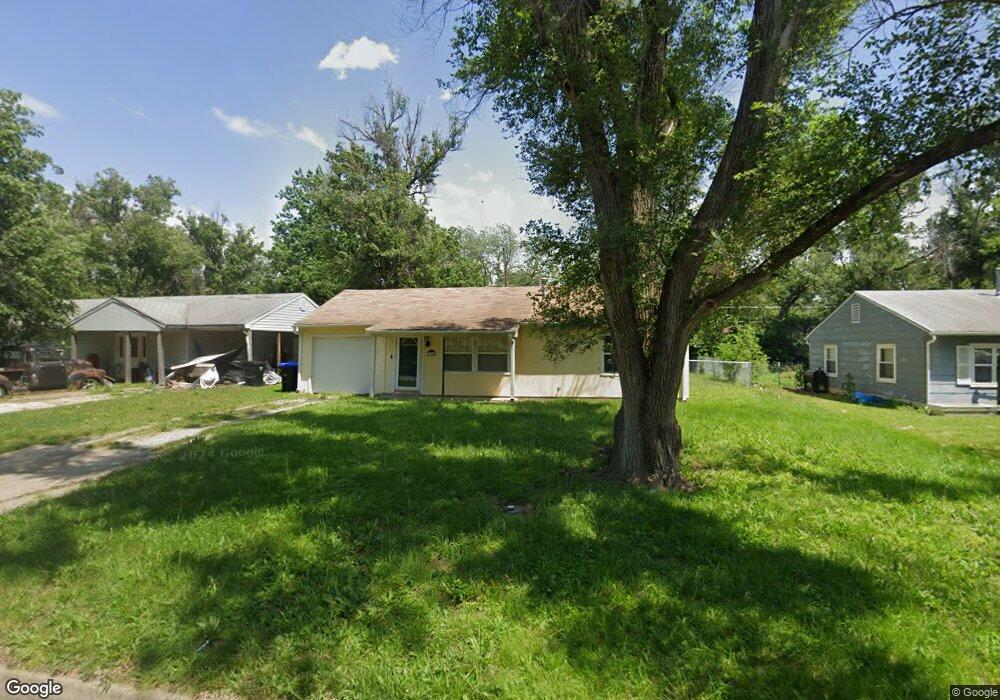 3568 SW Mayo Ave, Topeka, KS 66611 - photo 1