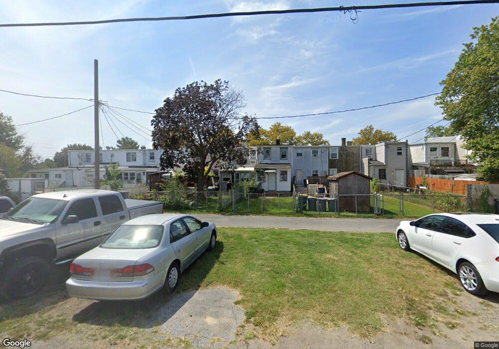 728 Center St, New Castle, DE 19720 - photo 1