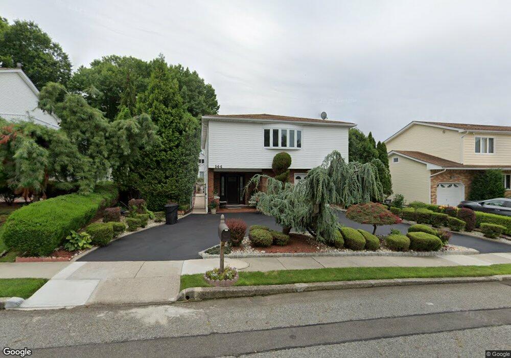 144 Weaver St, Staten Island, NY 10312 - photo 1