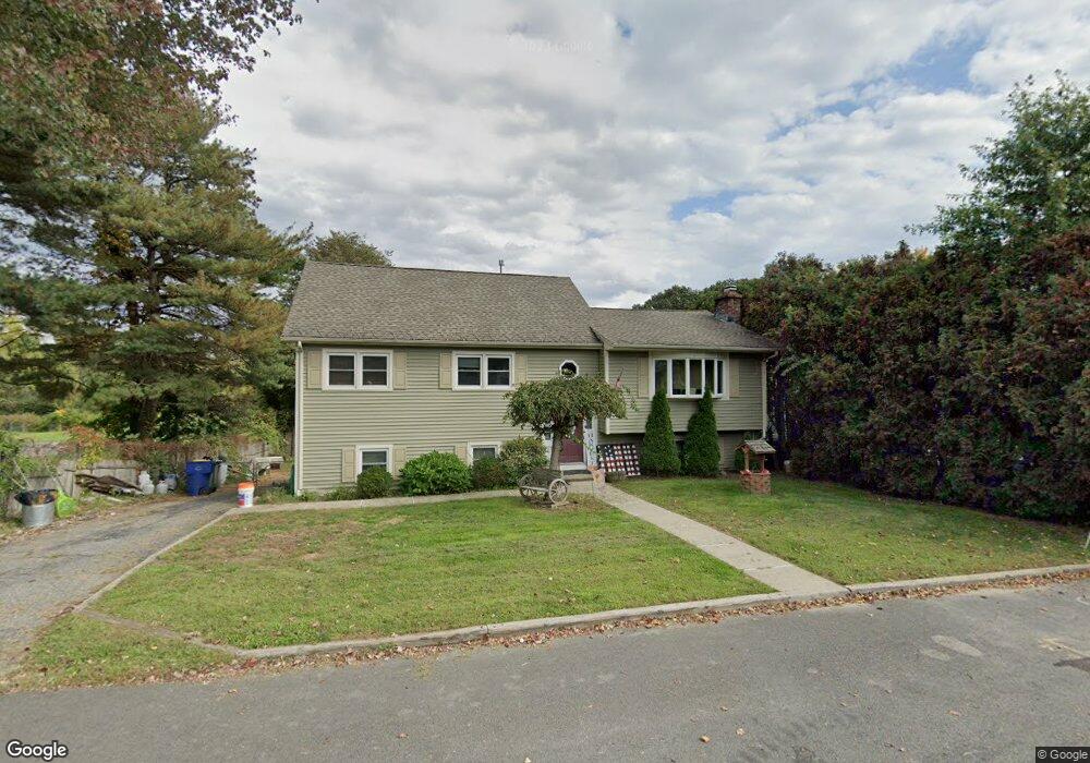 128 Old Colony Dr, Waterbury, CT 06708 - photo 1