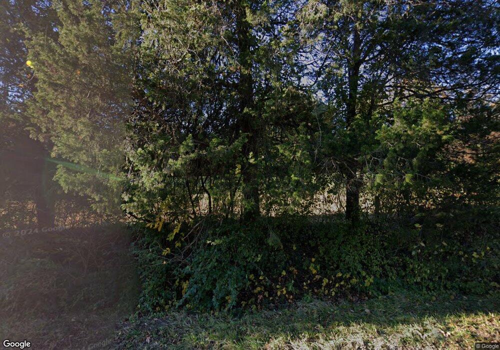 43205 Braddock Rd, Centreville, VA 20120 - photo 1