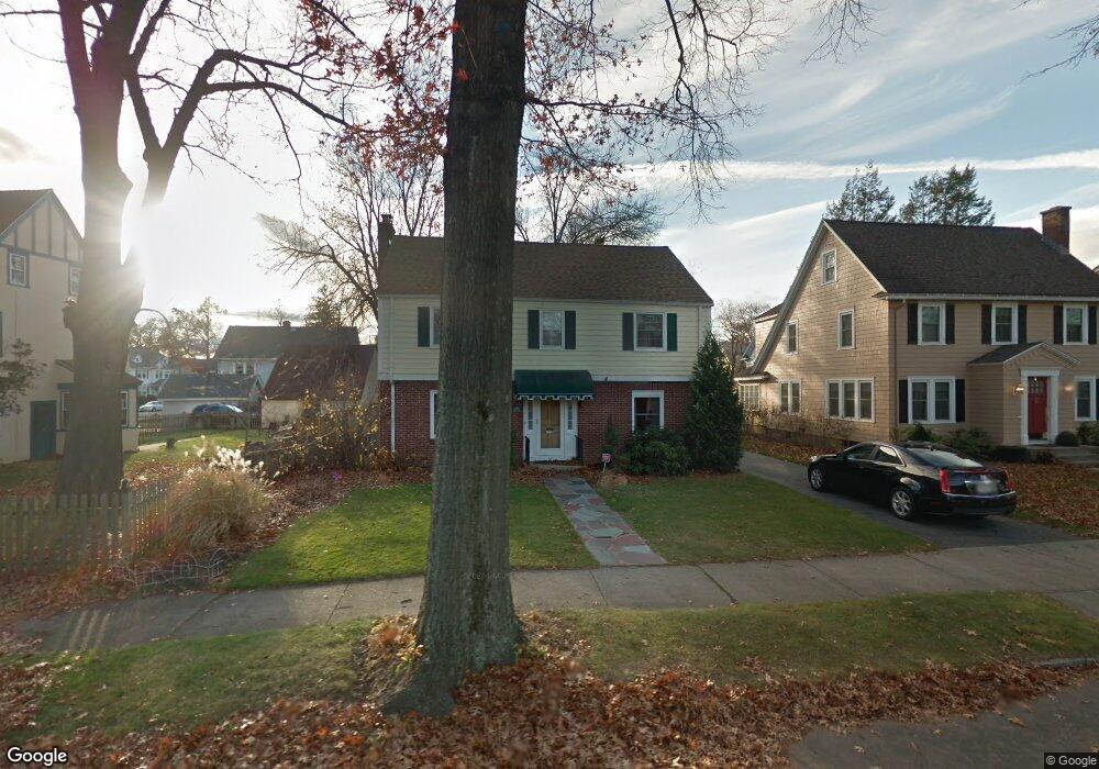 64 Eckington St, Springfield, MA 01108 - photo 1