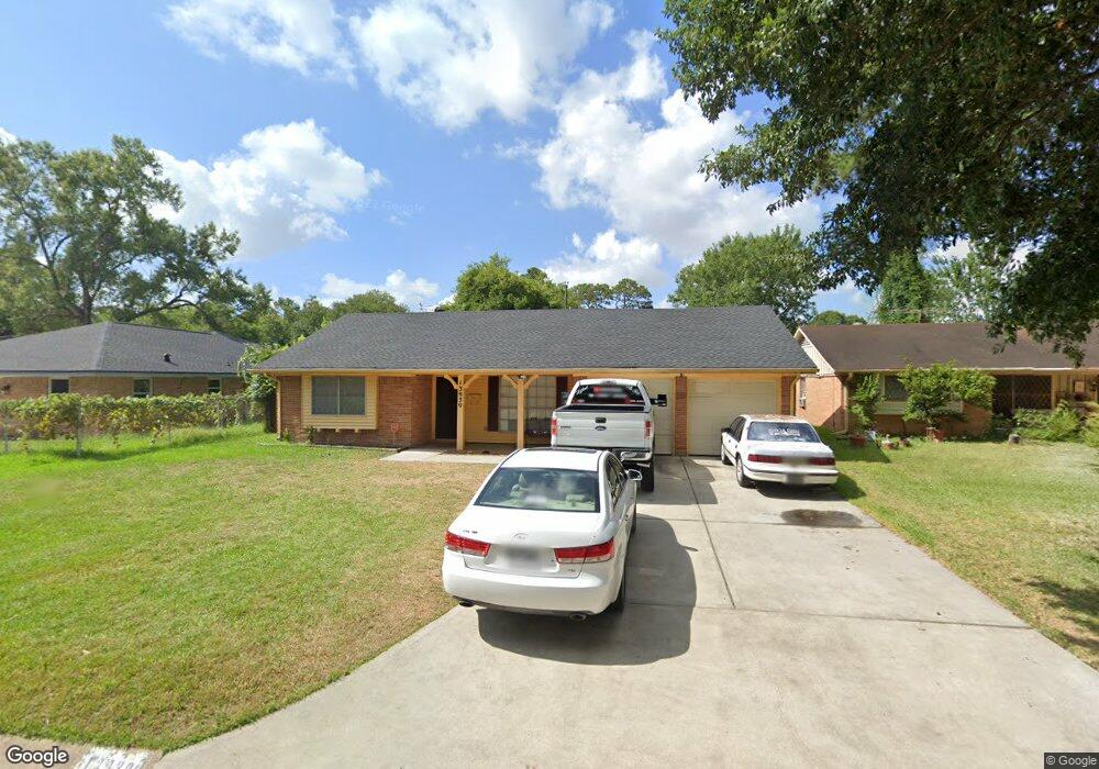 13930 Bretagne Dr, Houston, TX 77015 - photo 1