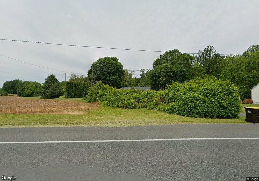 5890 Chestnut St, Zionsville, PA 18092 - photo 1