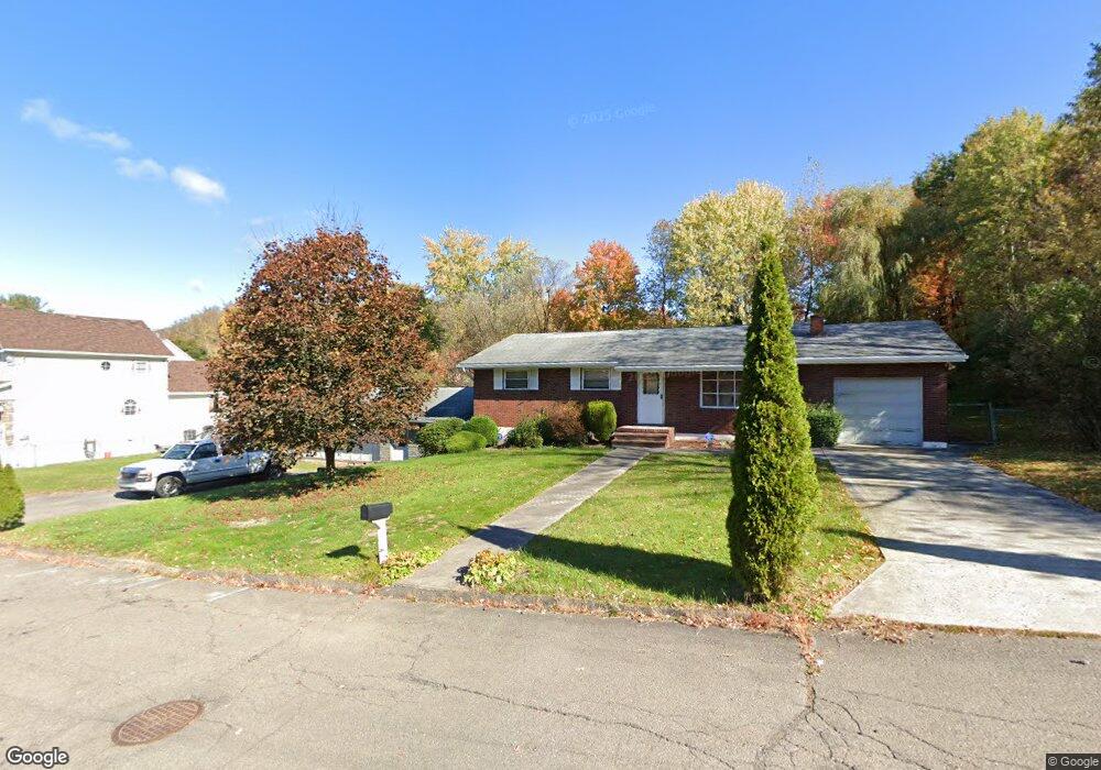 316 E Line St, Olyphant, PA 18447 - photo 1