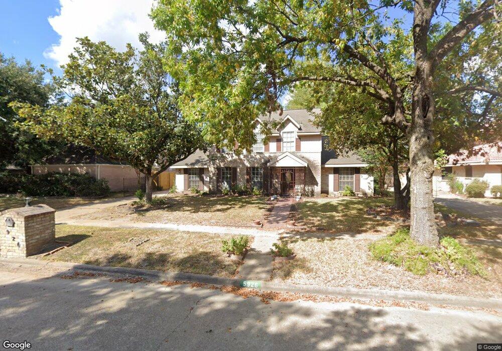 5926 Donwhite Ln, Houston, TX 77088 - photo 1