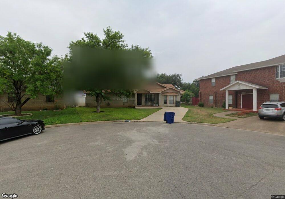 1433 Mahogany Ct, Laredo, TX 78041 - photo 1