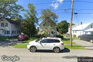 14 Pine St, East Millinocket, ME 04430