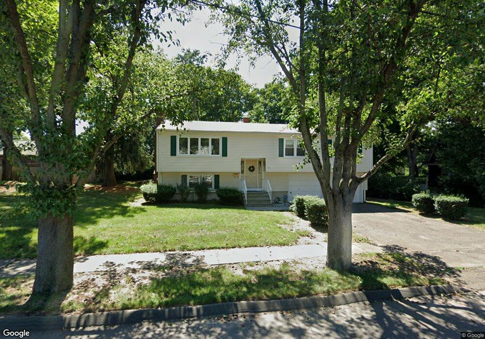 41 Edgewood Place, Fairfield, CT 06825 - photo 1