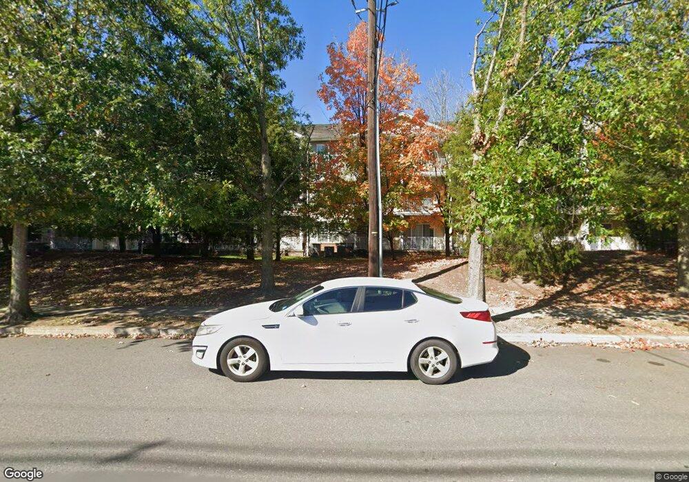 169 Liddle Ave unit C10, Edison, NJ 08837 - photo 1