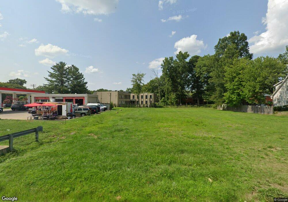 9506 Lanham Severn Rd, Lanham, MD 20706 - photo 1