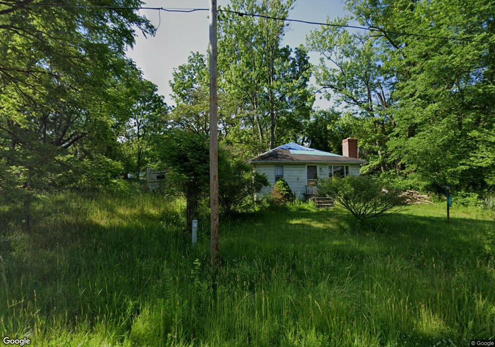 1363 S Cornell Ave, Flint, MI 48505 - photo 1