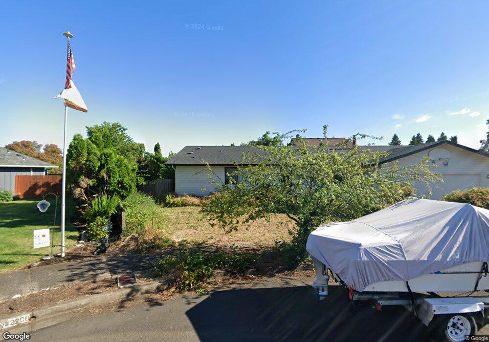 2220 9th St, Springfield, OR 97477 - photo 1