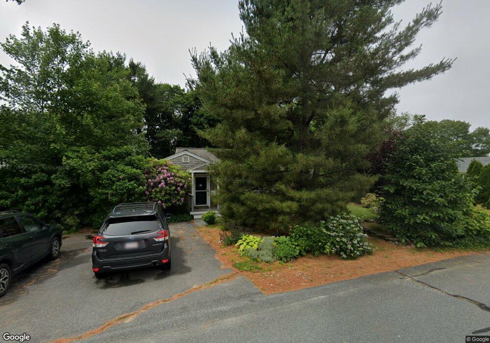 5 Carver St, Bourne, MA 2532 - photo 1