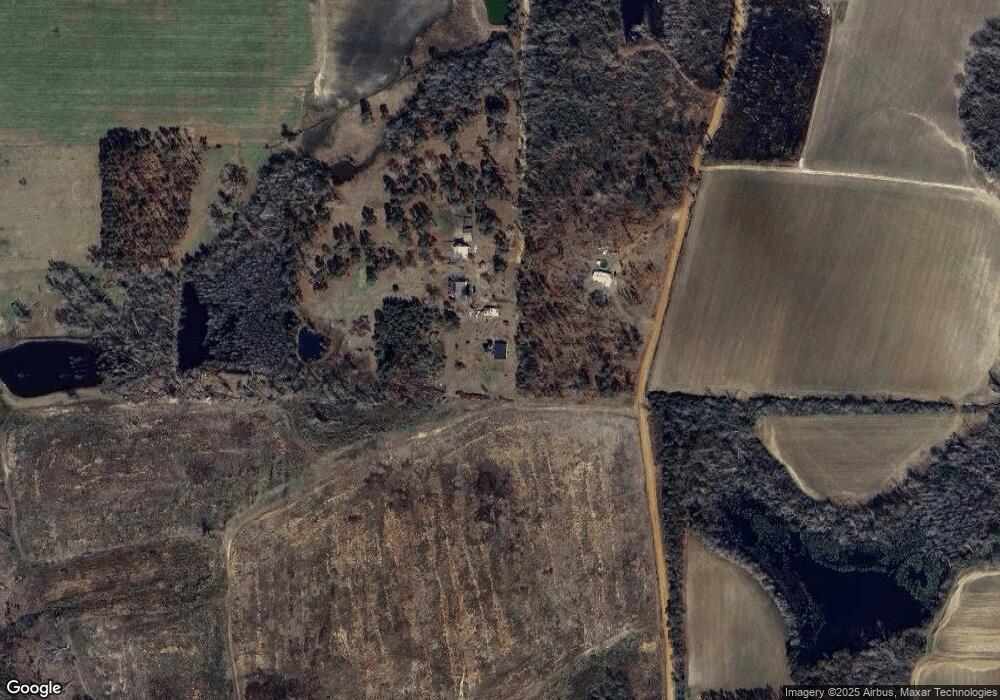 352 Riddle Creek Rd, Douglas, GA 31535 - photo 1