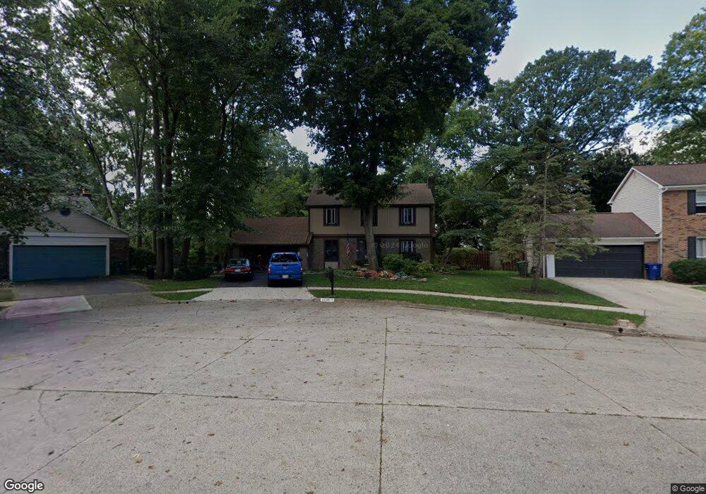 2150 Sharwood Ct, Columbus, OH 43235 - photo 1