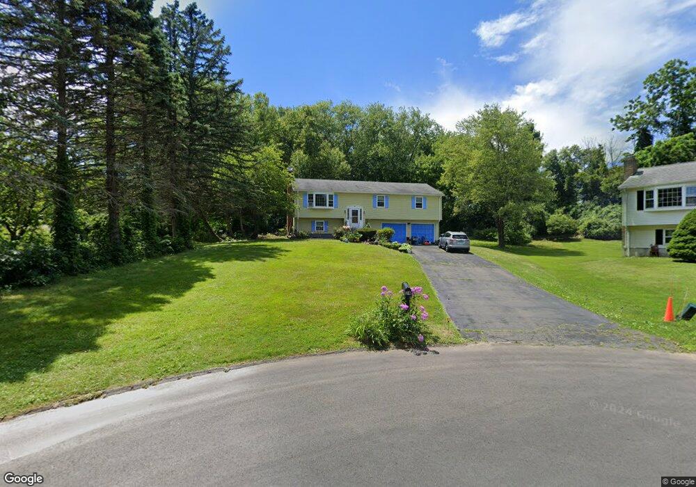 24 Silliman Cir, Windsor, CT 06095 - photo 1